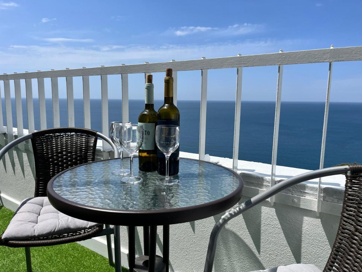 Axenic Retreat - Panoramic Ocean View, Sleeps 4, Ensuite Bathroom, New Redesign Sesimbra Exterior foto