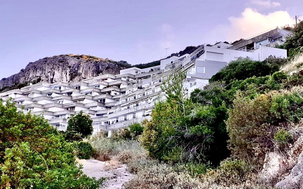 Axenic Retreat - Panoramic Ocean View, Sleeps 4, Ensuite Bathroom, New Redesign Sesimbra Exterior foto
