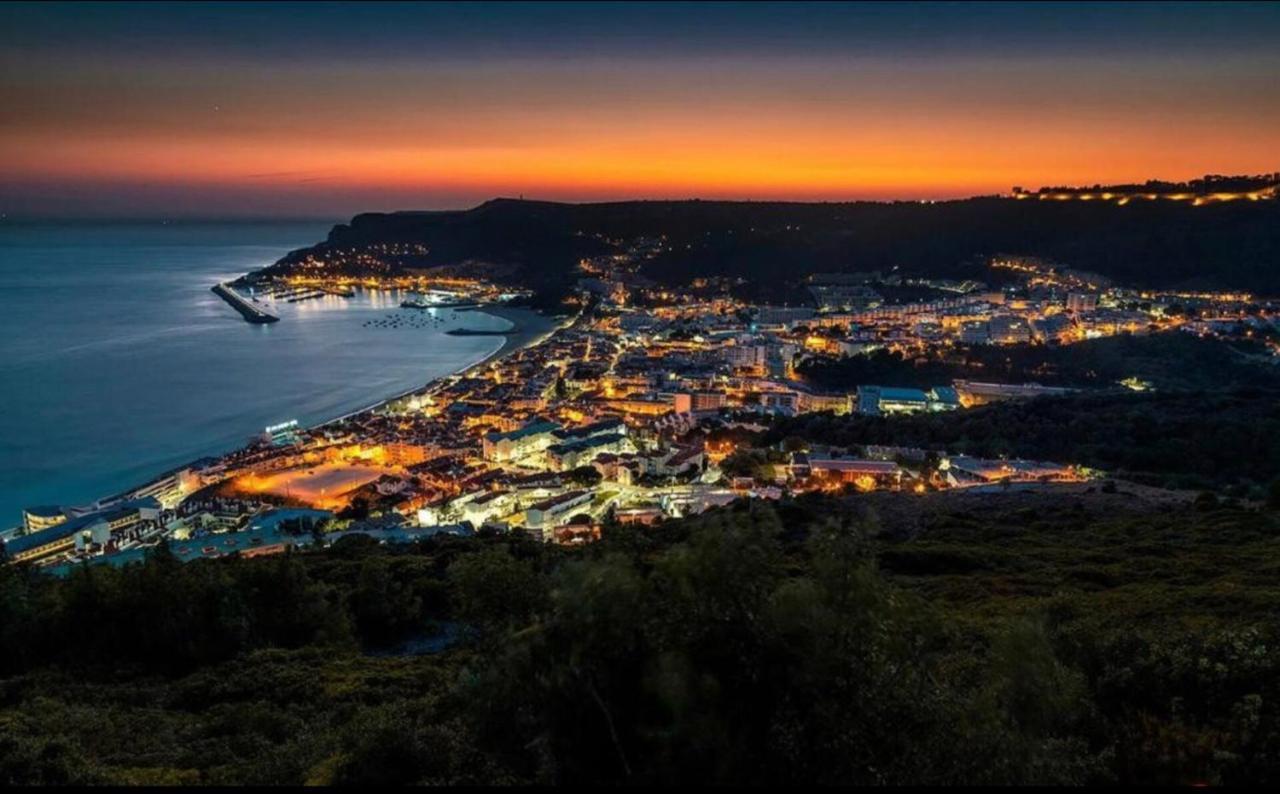 Axenic Retreat - Panoramic Ocean View, Sleeps 4, Ensuite Bathroom, New Redesign Sesimbra Exterior foto